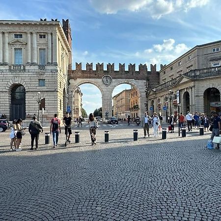 Arena Opera House Apartment Verona Bagian luar foto