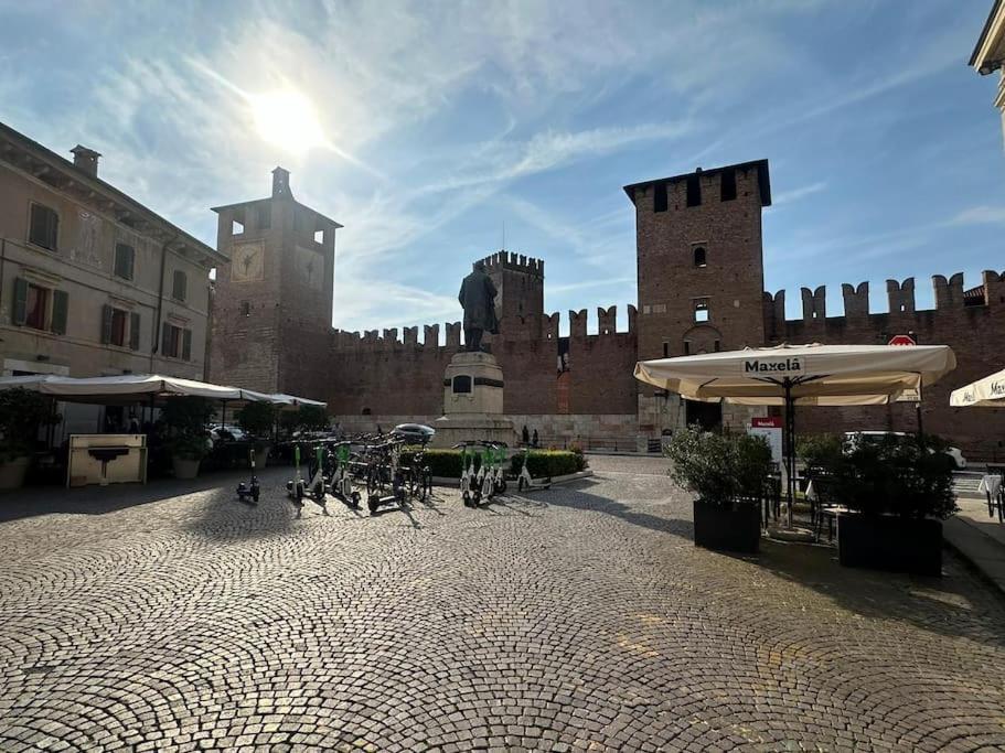 Arena Opera House Apartment Verona Bagian luar foto